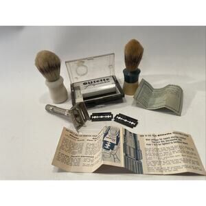Vintage 1960 Gillette Fatboy F4 Adjustable Razor Set w/ Case & Brushes
